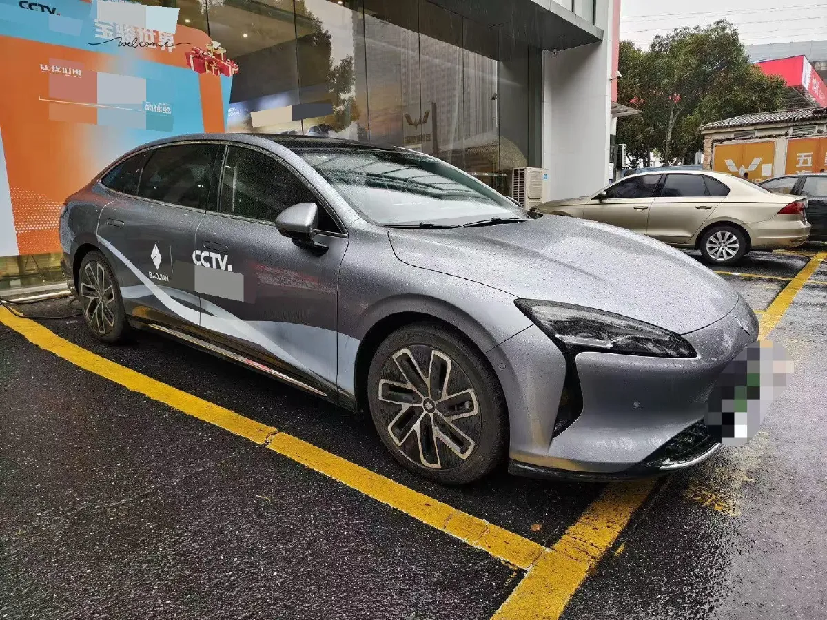 2025 BaoJun XiangJing BEV,autocango,china used car exporter,china ev exporter,chinese used car exporter,chinese used ev exporter