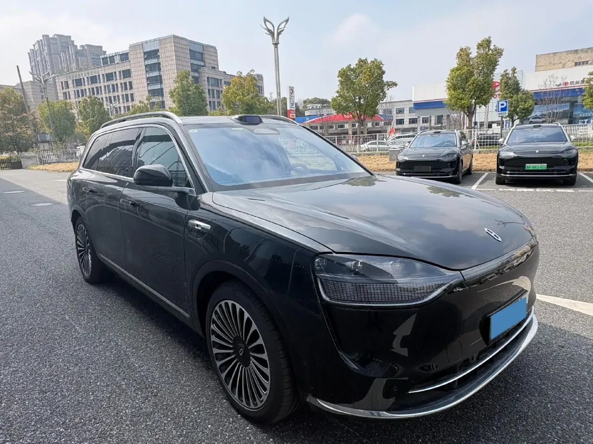 2024 AITO AITO M9 1.5T 152HP L4 REEV 42KWH,autocango,china used car exporter,china ev exporter,chinese used car exporter,chinese used ev exporter