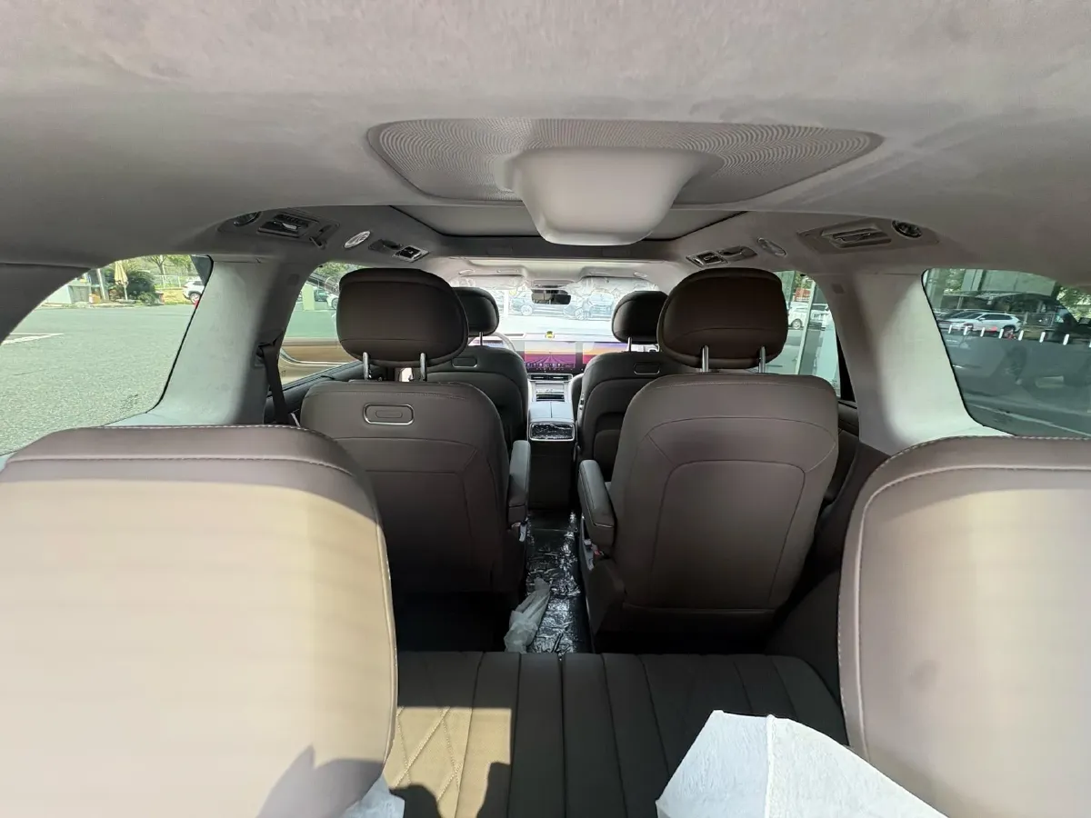 2024 AITO AITO M9 1.5T 152HP L4 REEV 42KWH,autocango,china used car exporter,china ev exporter,chinese used car exporter,chinese used ev exporter