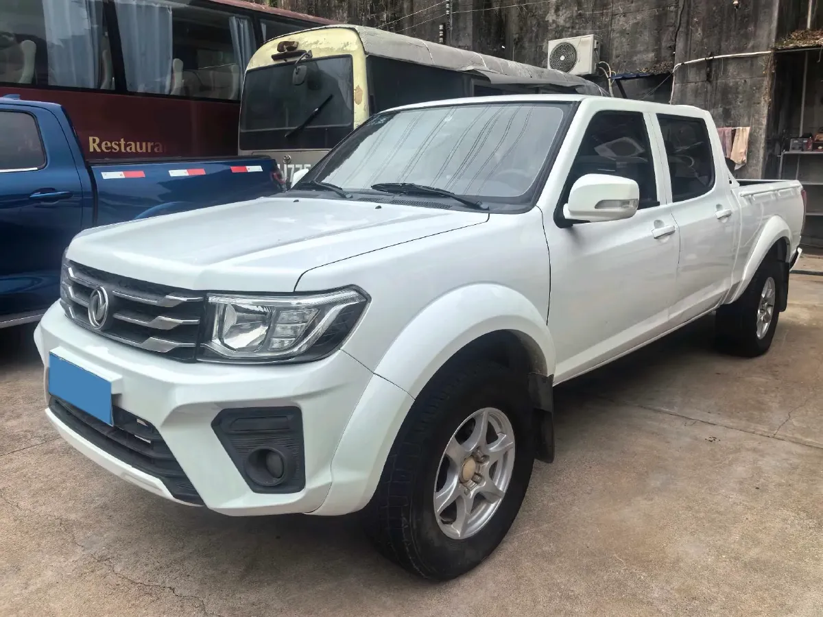 2021 Dongfeng RuiQi 2.4L 158HP L4 5MT,autocango,china used car exporter,china ev exporter,chinese used car exporter,chinese used ev exporter