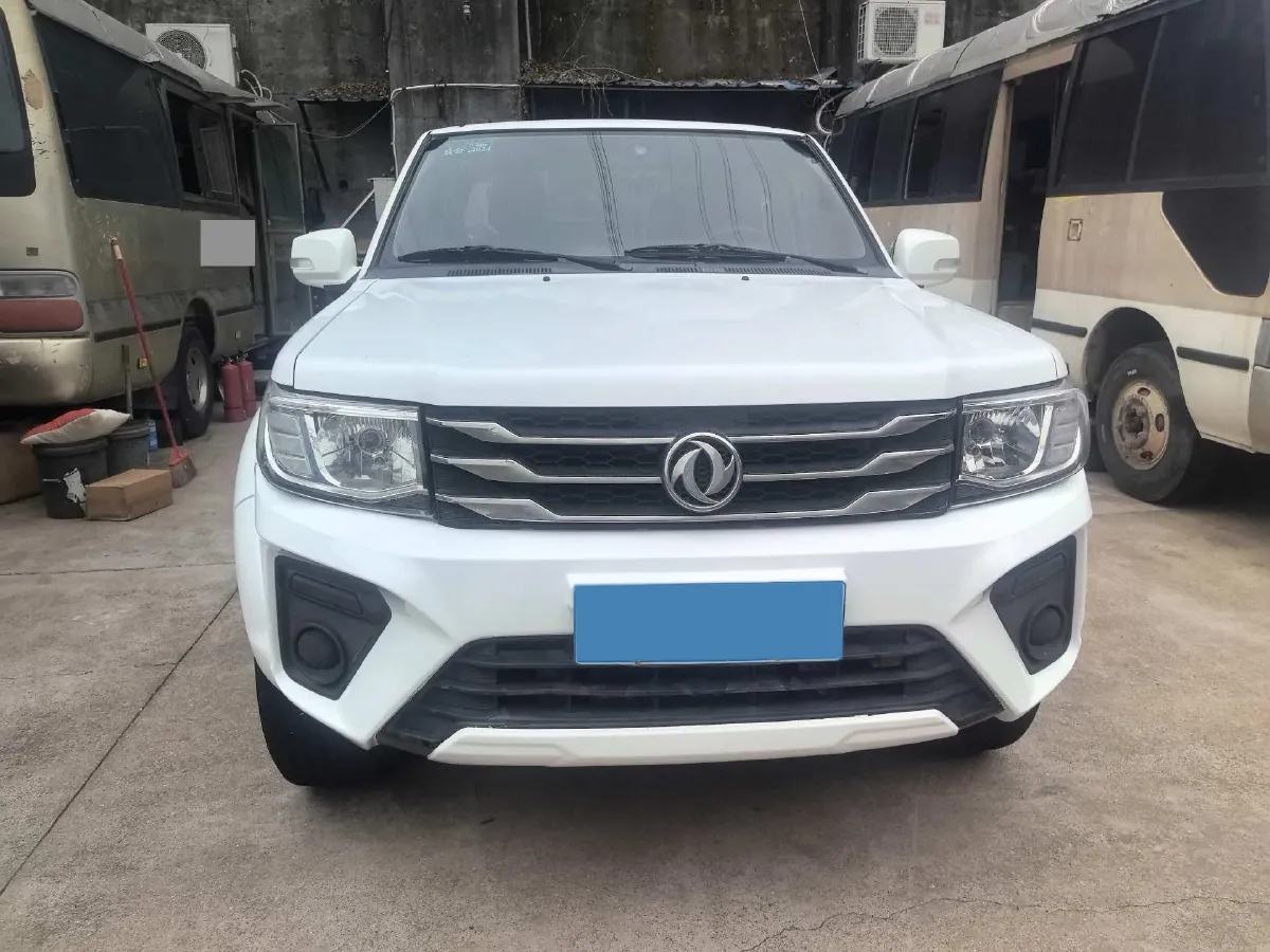 2021 Dongfeng RuiQi 2.4L 158HP L4 5MT,autocango,china used car exporter,china ev exporter,chinese used car exporter,chinese used ev exporter