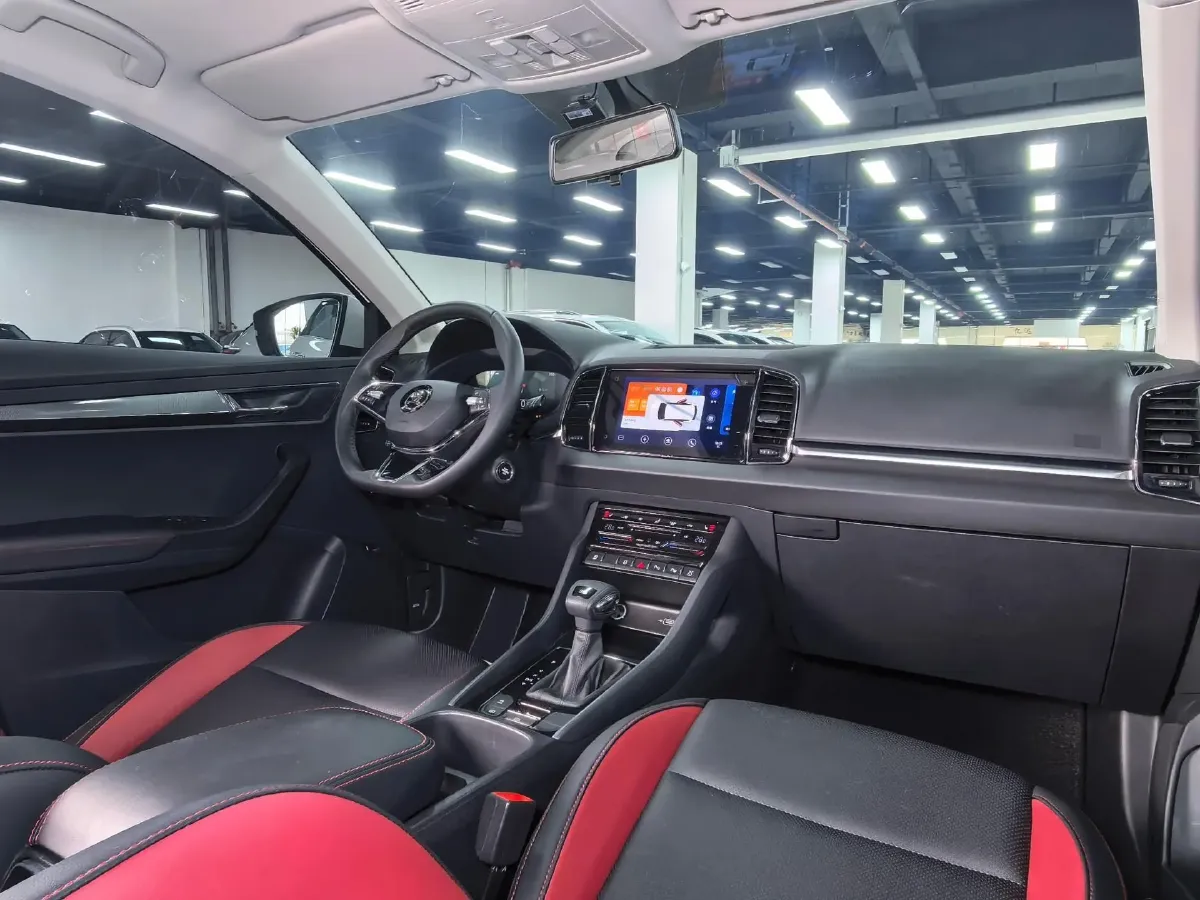 2022 Skoda Karoq 1.4T 150HP L4 7DCT,autocango,china used car exporter,china ev exporter,chinese used car exporter,chinese used ev exporter