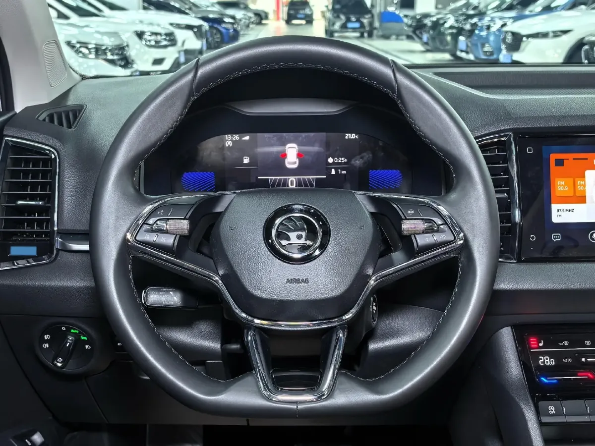 2022 Skoda Karoq 1.4T 150HP L4 7DCT,autocango,china used car exporter,china ev exporter,chinese used car exporter,chinese used ev exporter