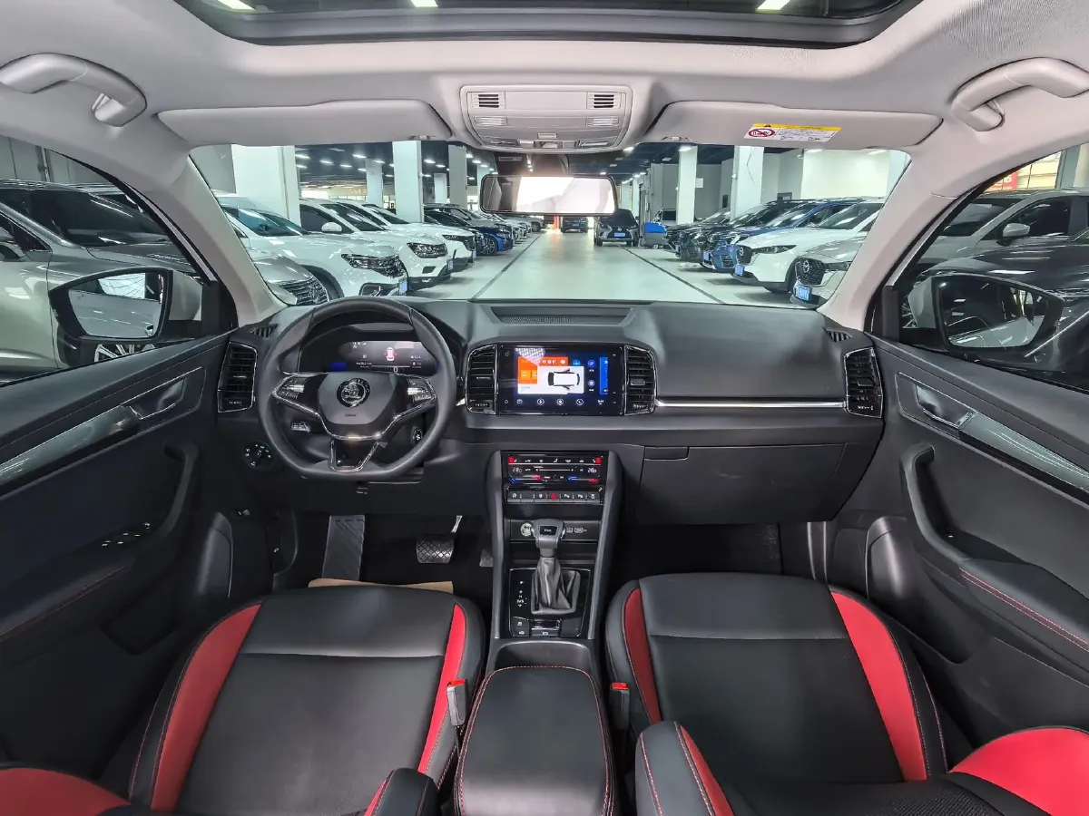 2022 Skoda Karoq 1.4T 150HP L4 7DCT,autocango,china used car exporter,china ev exporter,chinese used car exporter,chinese used ev exporter