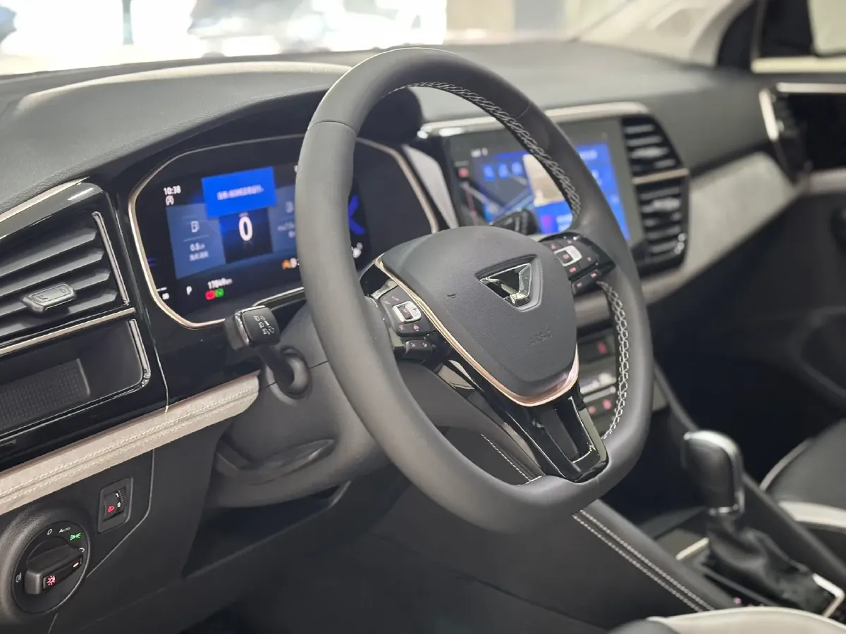 2022 Jetta VS7 1.4T 150HP L4 6AT,autocango,china used car exporter,china ev exporter,chinese used car exporter,chinese used ev exporter