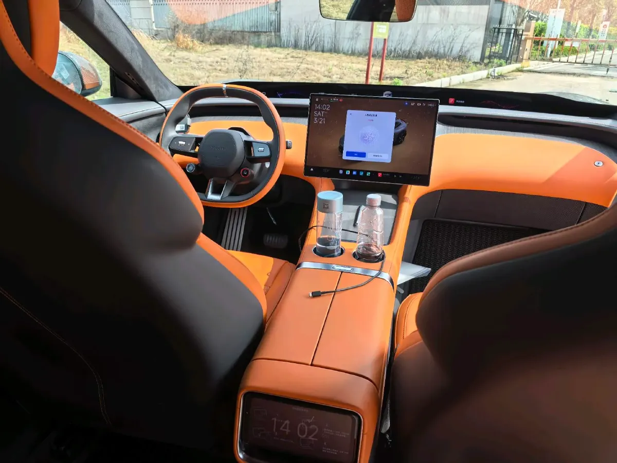 2025 MI YU7 BEV 101.7KWH,autocango,china used car exporter,china ev exporter,chinese used car exporter,chinese used ev exporter