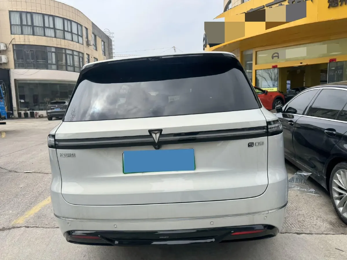 2025 Deepal S09 REEV 150HP REEV,autocango,china used car exporter,china ev exporter,chinese used car exporter,chinese used ev exporter