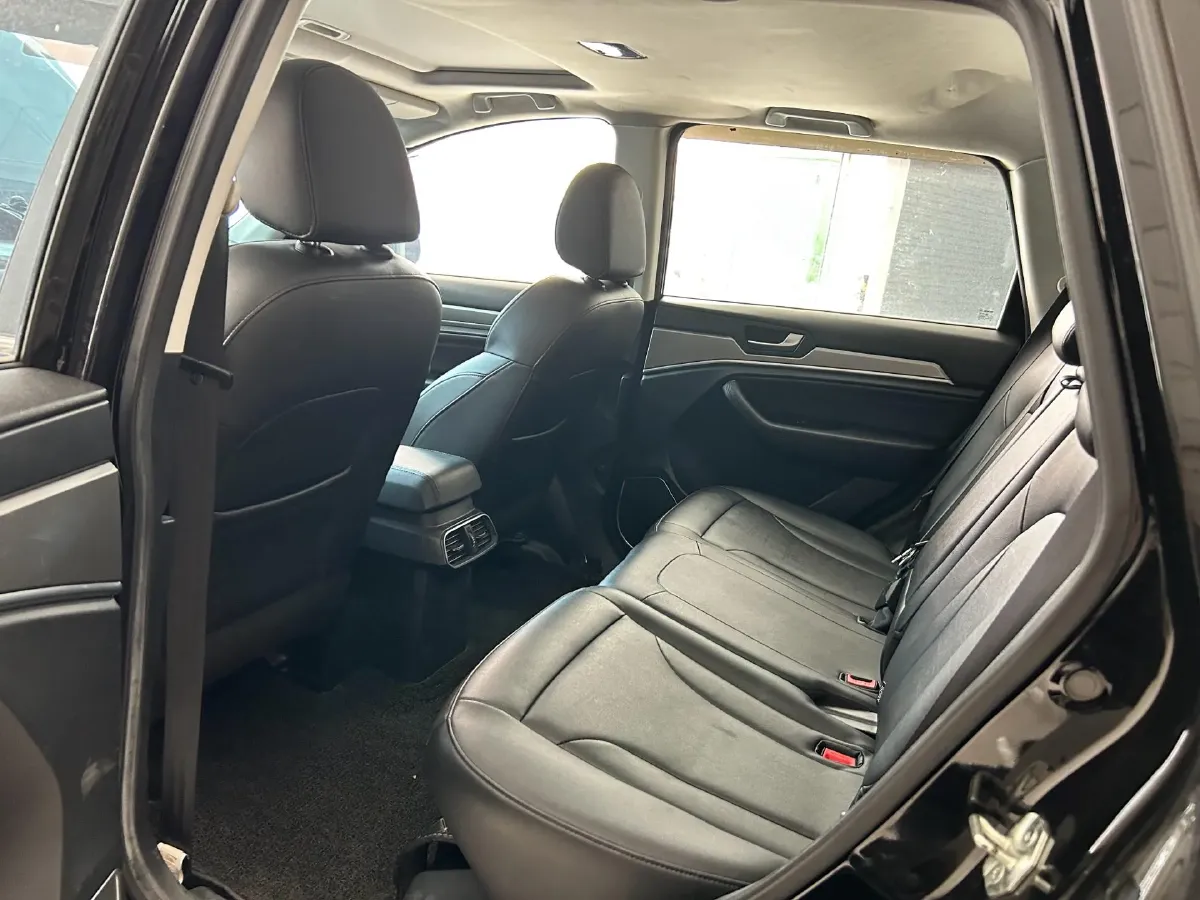 2018 Haval H6 1.5T 150HP L4 7DCT,autocango,china used car exporter,china ev exporter,chinese used car exporter,chinese used ev exporter