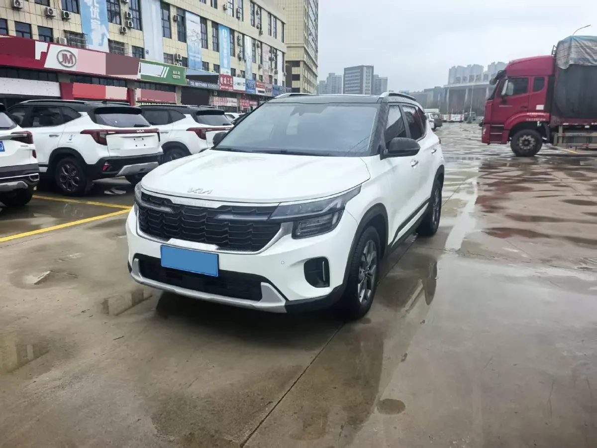 2023 Kia Seltos 1.5L 115HP L4 CVT,autocango,china used car exporter,china ev exporter,chinese used car exporter,chinese used ev exporter