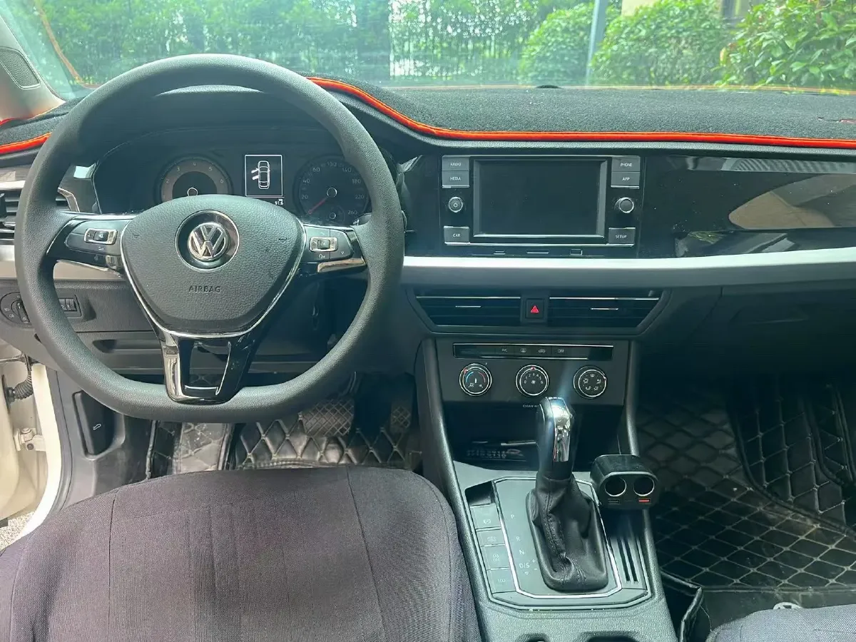 2021 Volkswagen Lavida 1.4T 150HP L4 7DCT,autocango,china used car exporter,china ev exporter,chinese used car exporter,chinese used ev exporter