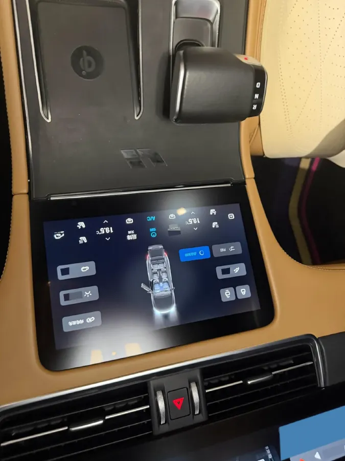 2021 Li ONE Range Extended 131HP REEV 40.5KWH,autocango,china used car exporter,china ev exporter,chinese used car exporter,chinese used ev exporter