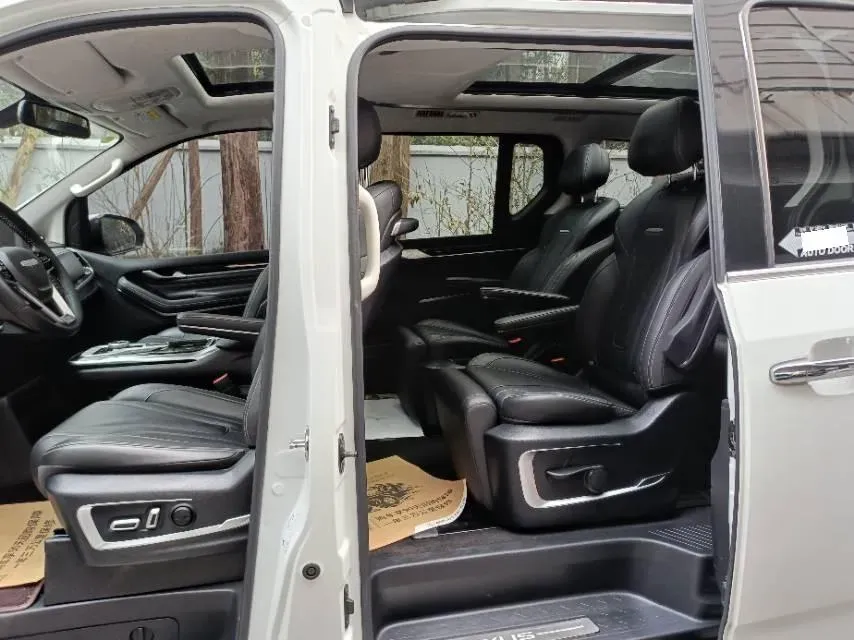 2021 MAXUS G20 2.0T 224HP L4 8AT,autocango,china used car exporter,china ev exporter,chinese used car exporter,chinese used ev exporter