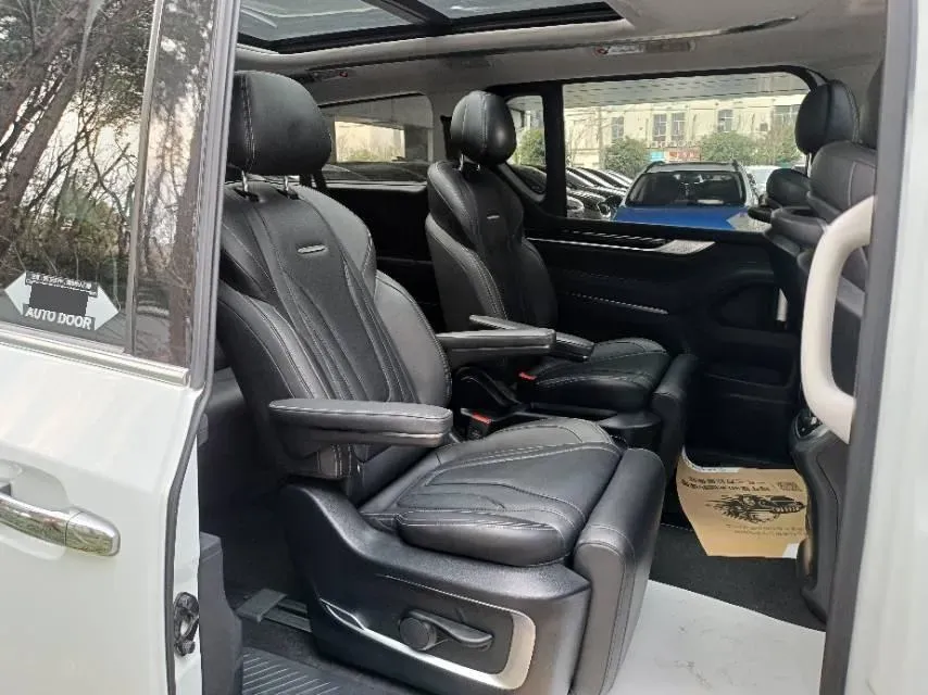 2021 MAXUS G20 2.0T 224HP L4 8AT,autocango,china used car exporter,china ev exporter,chinese used car exporter,chinese used ev exporter