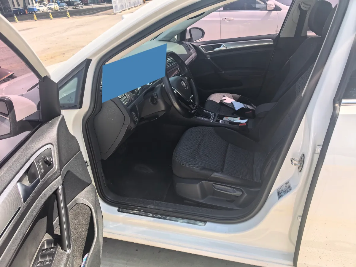 2019 Volkswagen Golf 1.6L 110HP L4 6AT,autocango,china used car exporter,china ev exporter,chinese used car exporter,chinese used ev exporter