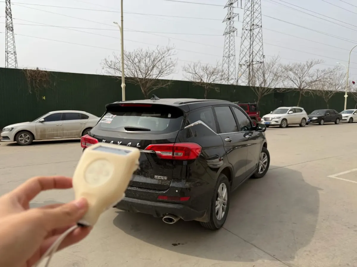 2019 Haval M6 1.5T 150HP L4 7DCT,autocango,china used car exporter,china ev exporter,chinese used car exporter,chinese used ev exporter