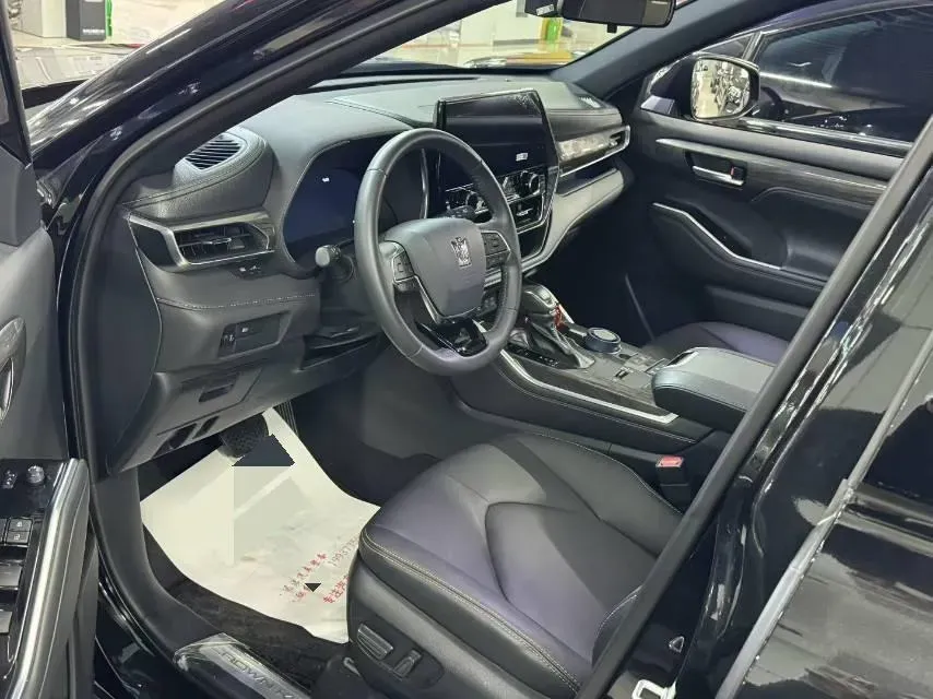 2024 Toyota Crown Kluger 2.5L 189HP L4 E-CVT Hybrid,autocango,china used car exporter,china ev exporter,chinese used car exporter,chinese used ev exporter