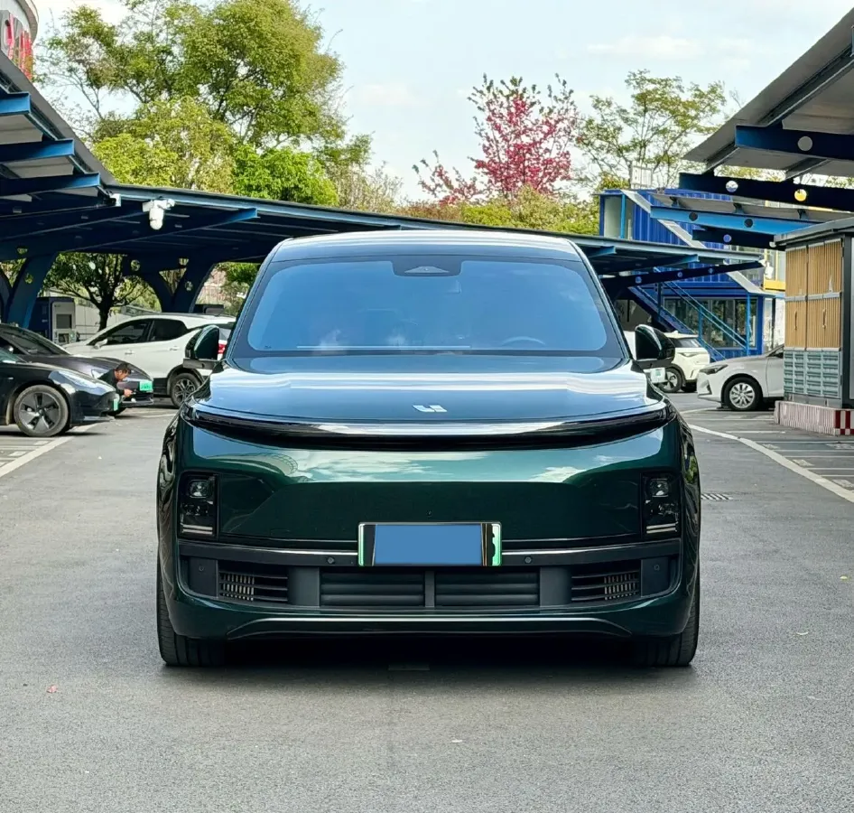 2024 Volvo S60 2.0T 197HP L4 7DCT,autocango,china used car exporter,china ev exporter,chinese used car exporter,chinese used ev exporter