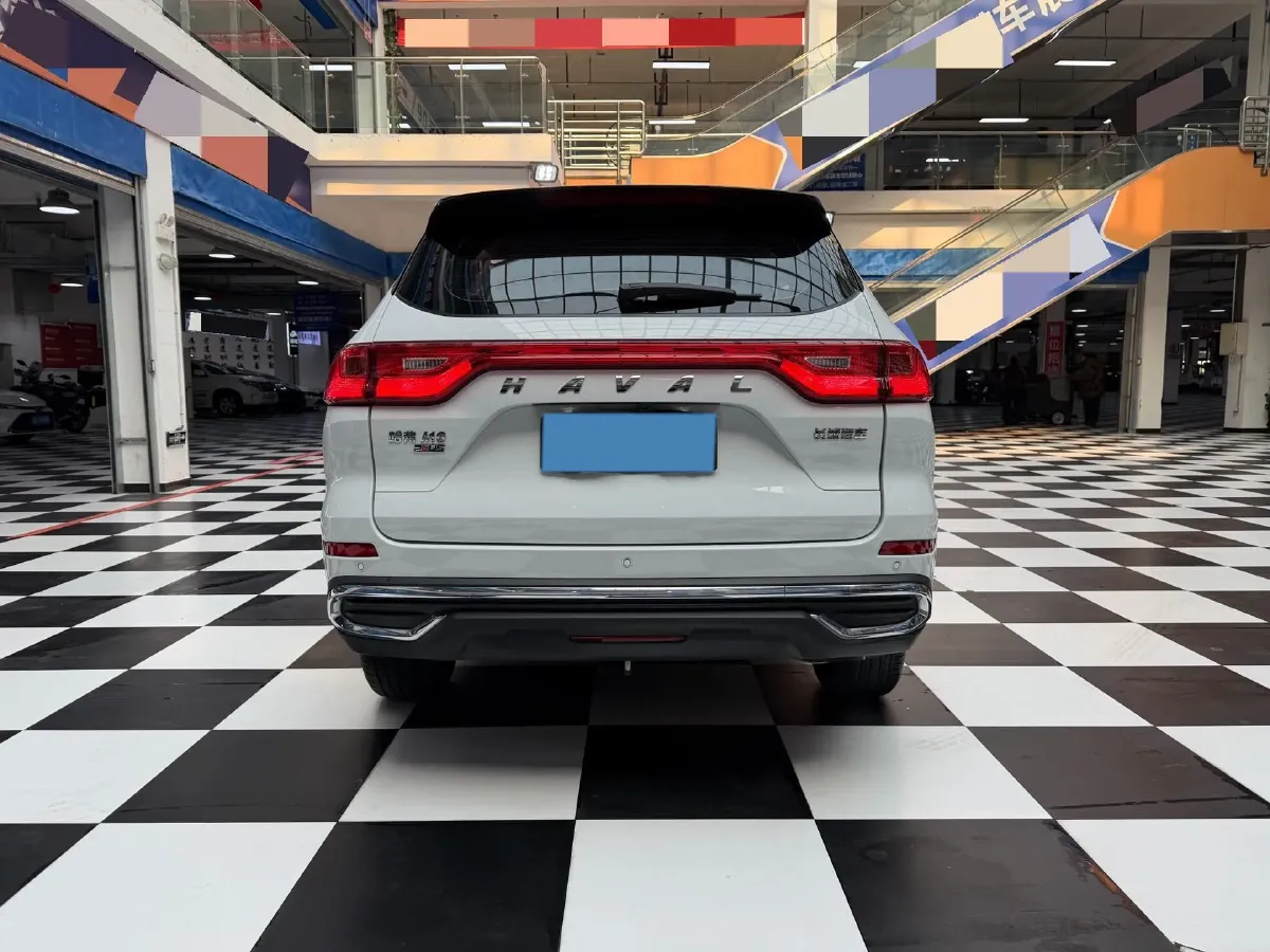 2021 Haval M6 1.5T 150HP L4 7DCT,autocango,china used car exporter,china ev exporter,chinese used car exporter,chinese used ev exporter