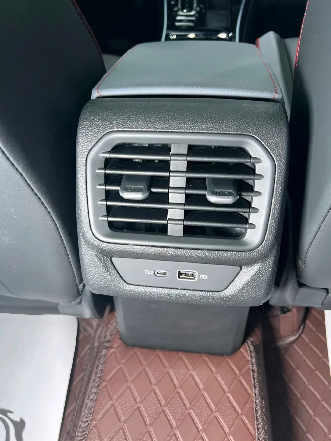 2022 Exceed TXL 2.0T 261HP L4 7DCT,autocango,china used car exporter,china ev exporter,chinese used car exporter,chinese used ev exporter