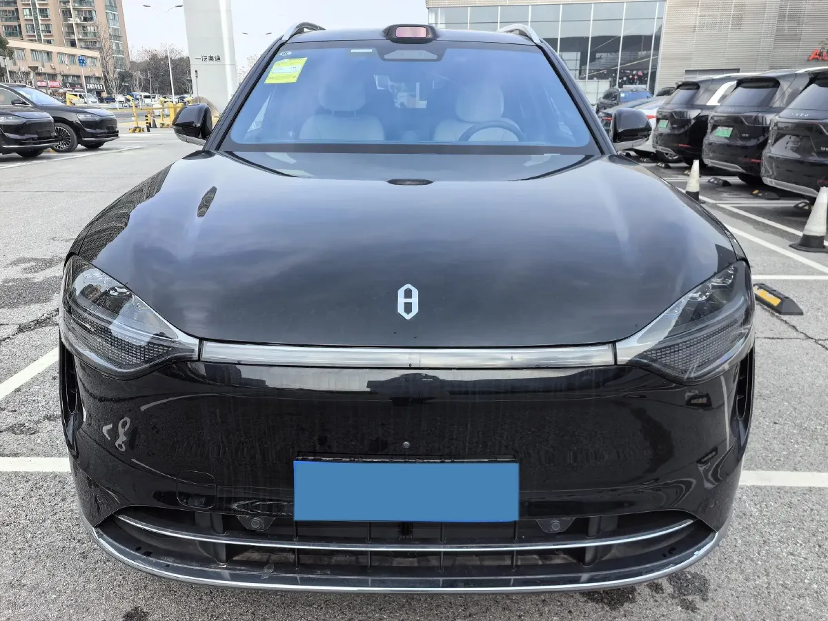 2024 AITO AITO M9 1.5T 152HP L4 REEV 42KWH,autocango,china used car exporter,china ev exporter,chinese used car exporter,chinese used ev exporter