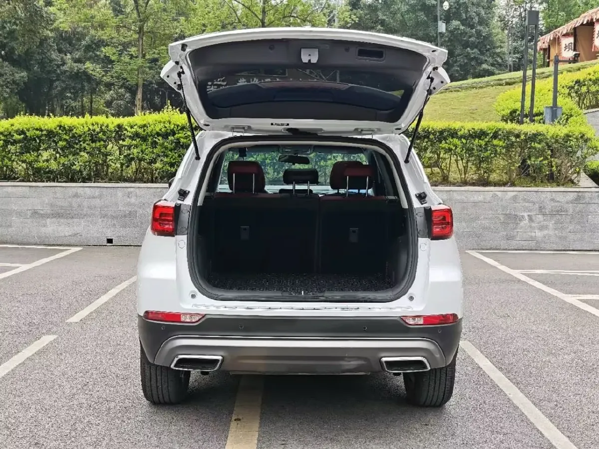 2023 ChangAn CS75 1.5T 188HP L4 7DCT,autocango,china used car exporter,china ev exporter,chinese used car exporter,chinese used ev exporter