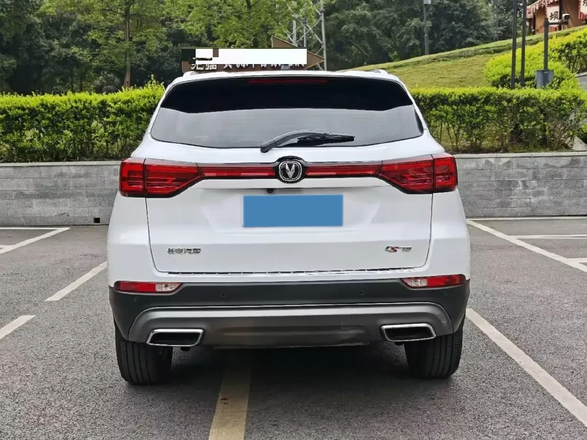 2023 ChangAn CS75 1.5T 188HP L4 7DCT,autocango,china used car exporter,china ev exporter,chinese used car exporter,chinese used ev exporter