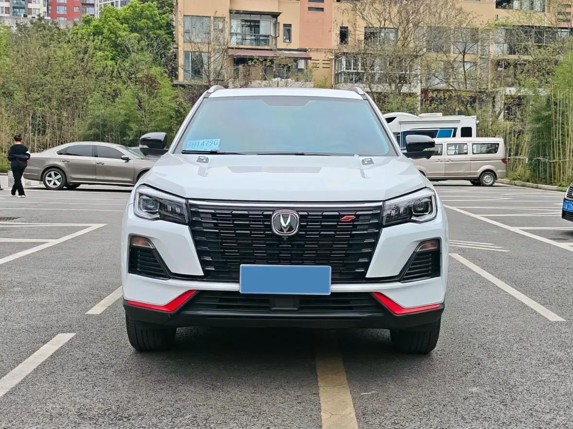 2023 ChangAn CS75 1.5T 188HP L4 7DCT,autocango,china used car exporter,china ev exporter,chinese used car exporter,chinese used ev exporter