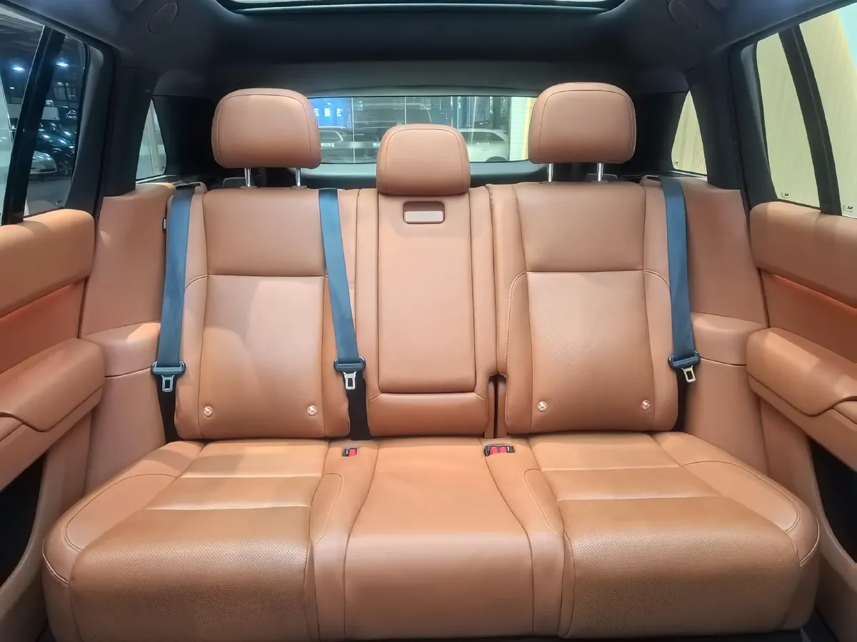 2023 Hyundai Palisade 3.5L 272HP V6 8AT,autocango,china used car exporter,china ev exporter,chinese used car exporter,chinese used ev exporter