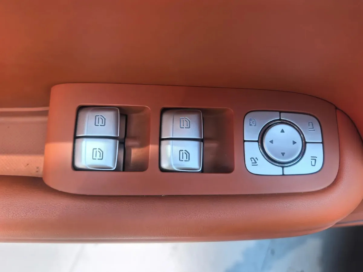 2023 Hyundai Palisade 3.5L 272HP V6 8AT,autocango,china used car exporter,china ev exporter,chinese used car exporter,chinese used ev exporter