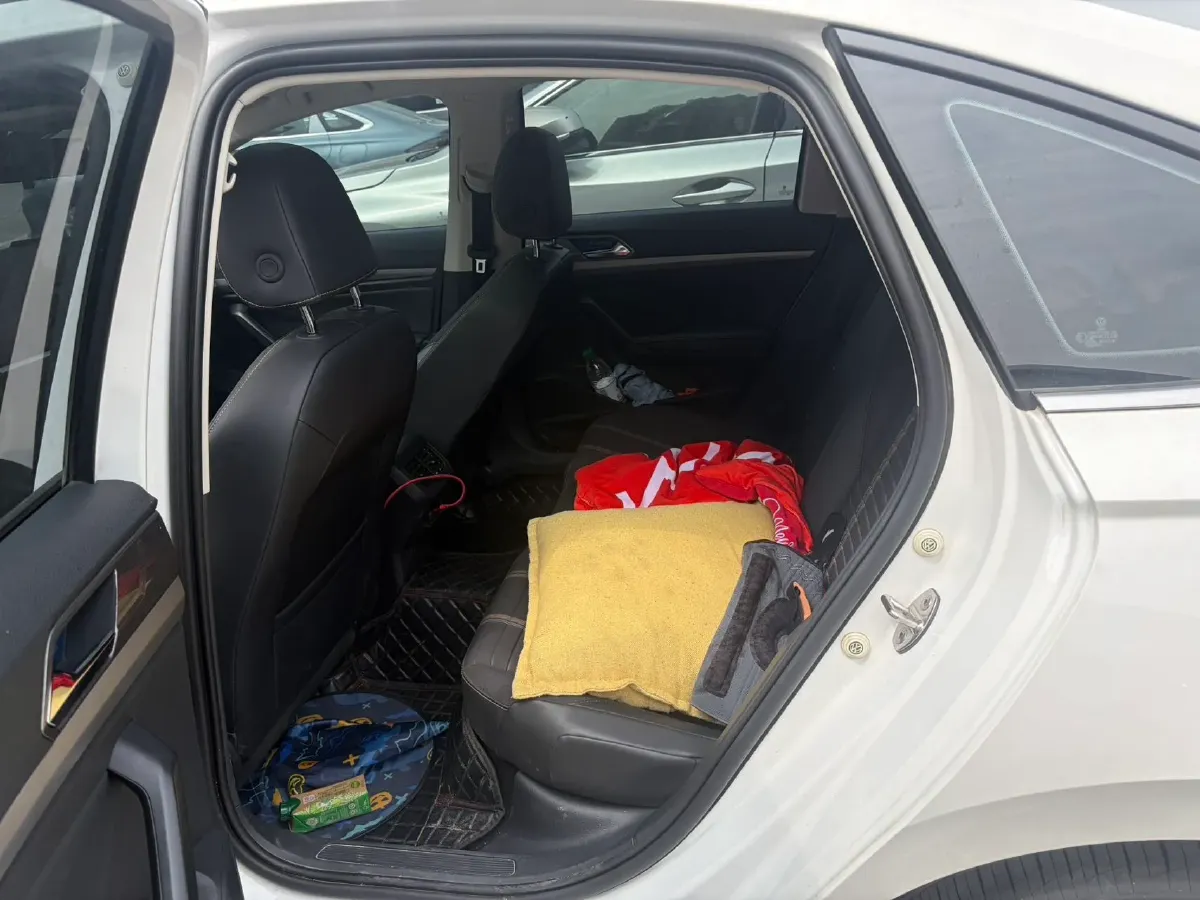 2022 Volkswagen Sagitar 1.2T 116HP L4 7DCT,autocango,china used car exporter,china ev exporter,chinese used car exporter,chinese used ev exporter