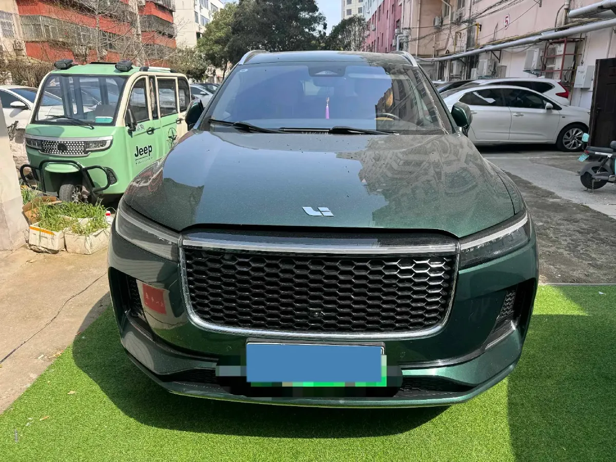2021 Li ONE Range Extended 131HP REEV 40.5KWH,autocango,china used car exporter,china ev exporter,chinese used car exporter,chinese used ev exporter