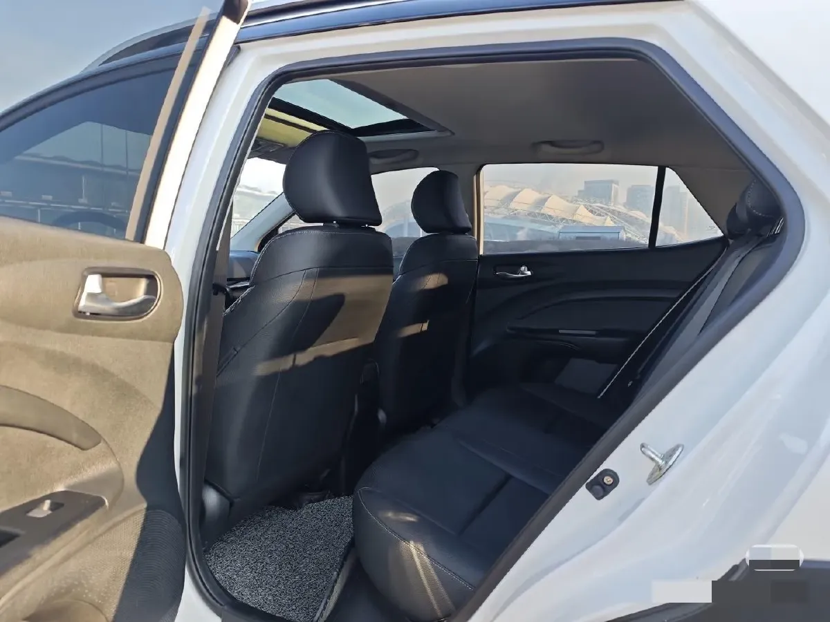 2021 Kia KX1 1.4L 100HP L4 CVT,autocango,china used car exporter,china ev exporter,chinese used car exporter,chinese used ev exporter