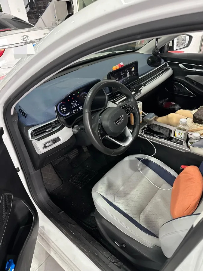 2022 Geely Emgrand 1.5L 114HP L4 CVT,autocango,china used car exporter,china ev exporter,chinese used car exporter,chinese used ev exporter