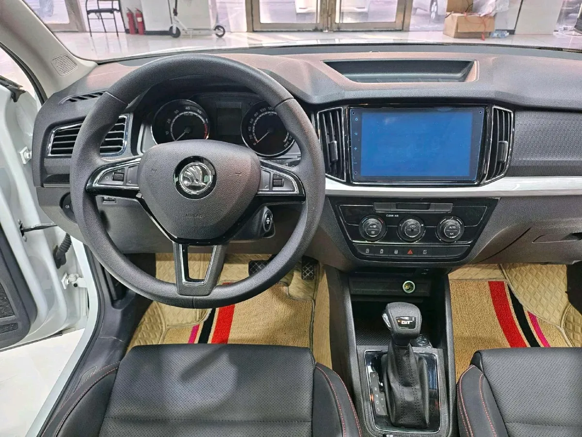 2023 Skoda Kamiq 1.5L 109HP L4 6AT,autocango,china used car exporter,china ev exporter,chinese used car exporter,chinese used ev exporter