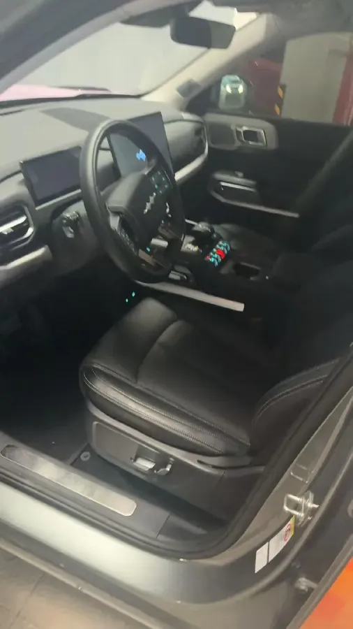 2025 FangChengBao Tai 3 BEV,autocango,china used car exporter,china ev exporter,chinese used car exporter,chinese used ev exporter