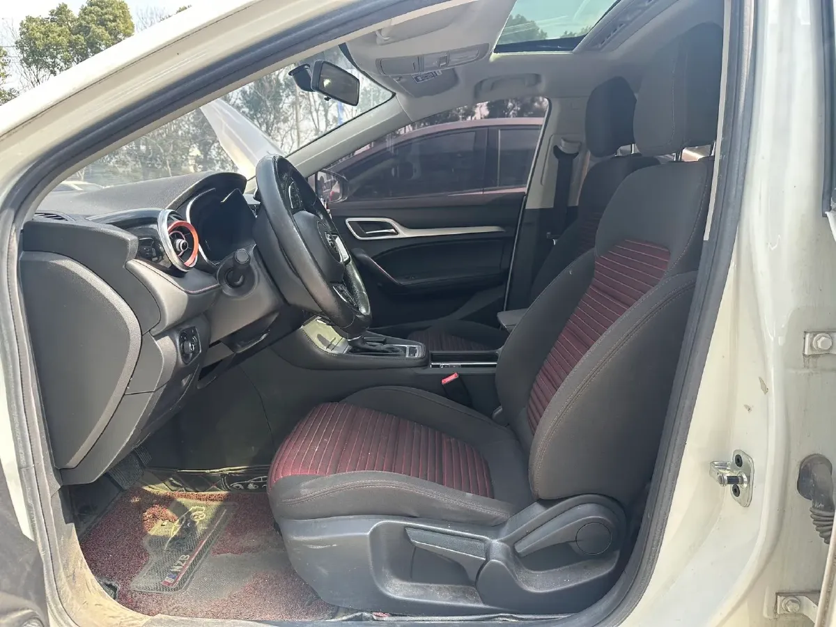 2019 MAXUS D60 1.5T 169HP L4 7DCT,autocango,china used car exporter,china ev exporter,chinese used car exporter,chinese used ev exporter