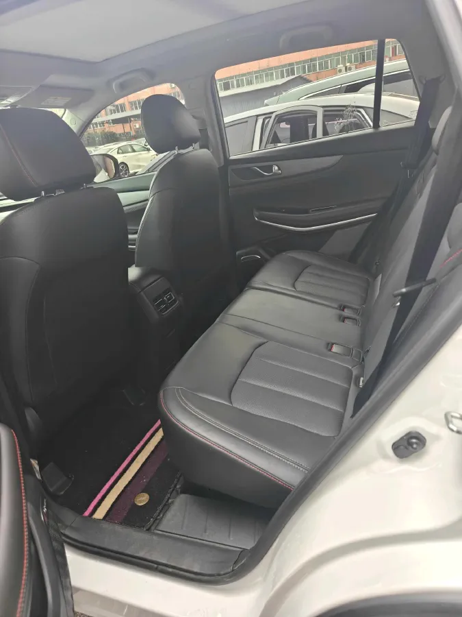 2021 ChangAn CS75 1.5T 178HP L4 7DCT,autocango,china used car exporter,china ev exporter,chinese used car exporter,chinese used ev exporter