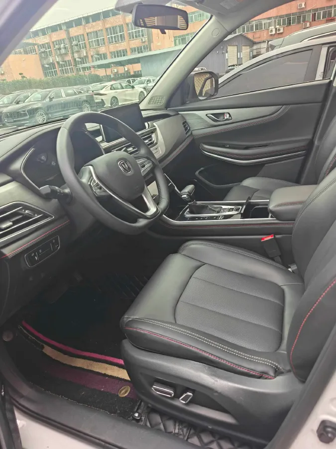 2021 ChangAn CS75 1.5T 178HP L4 7DCT,autocango,china used car exporter,china ev exporter,chinese used car exporter,chinese used ev exporter