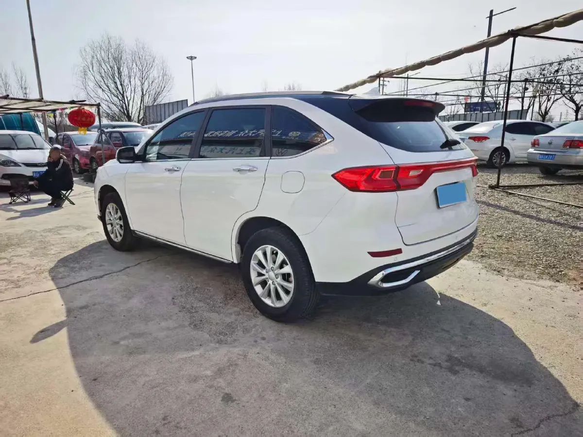 2021 Haval M6 1.5T 150HP L4 7DCT,autocango,china used car exporter,china ev exporter,chinese used car exporter,chinese used ev exporter