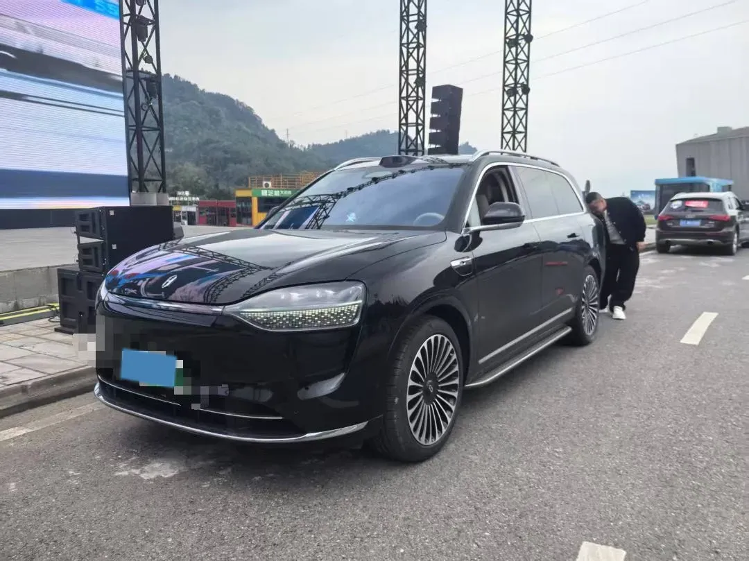 2024 AITO AITO M9 1.5T 152HP L4 REEV 42KWH,autocango,china used car exporter,china ev exporter,chinese used car exporter,chinese used ev exporter