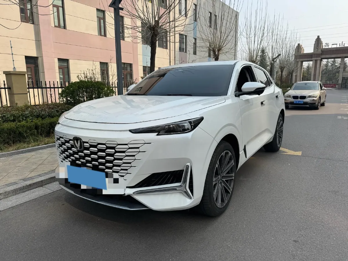 2024 ChangAn UNI-K 2.0T 233HP L4 8AT,autocango,china used car exporter,china ev exporter,chinese used car exporter,chinese used ev exporter