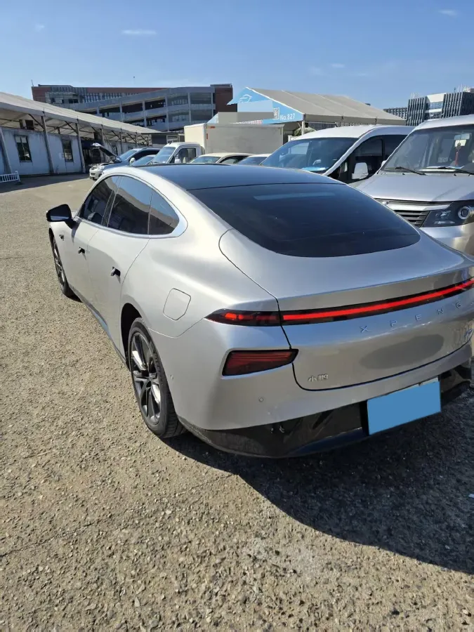 2022 Xpeng P7 BEV 70.8KWH,autocango,china used car exporter,china ev exporter,chinese used car exporter,chinese used ev exporter