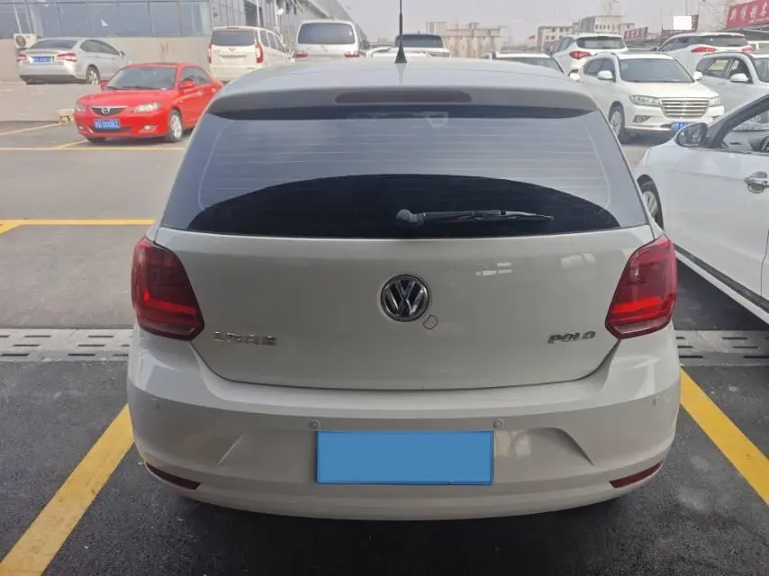 2016 Volkswagen Polo 1.4L 90HP L4 5MT,autocango,china used car exporter,china ev exporter,chinese used car exporter,chinese used ev exporter