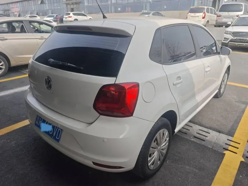 2016 Volkswagen Polo 1.4L 90HP L4 5MT,autocango,china used car exporter,china ev exporter,chinese used car exporter,chinese used ev exporter