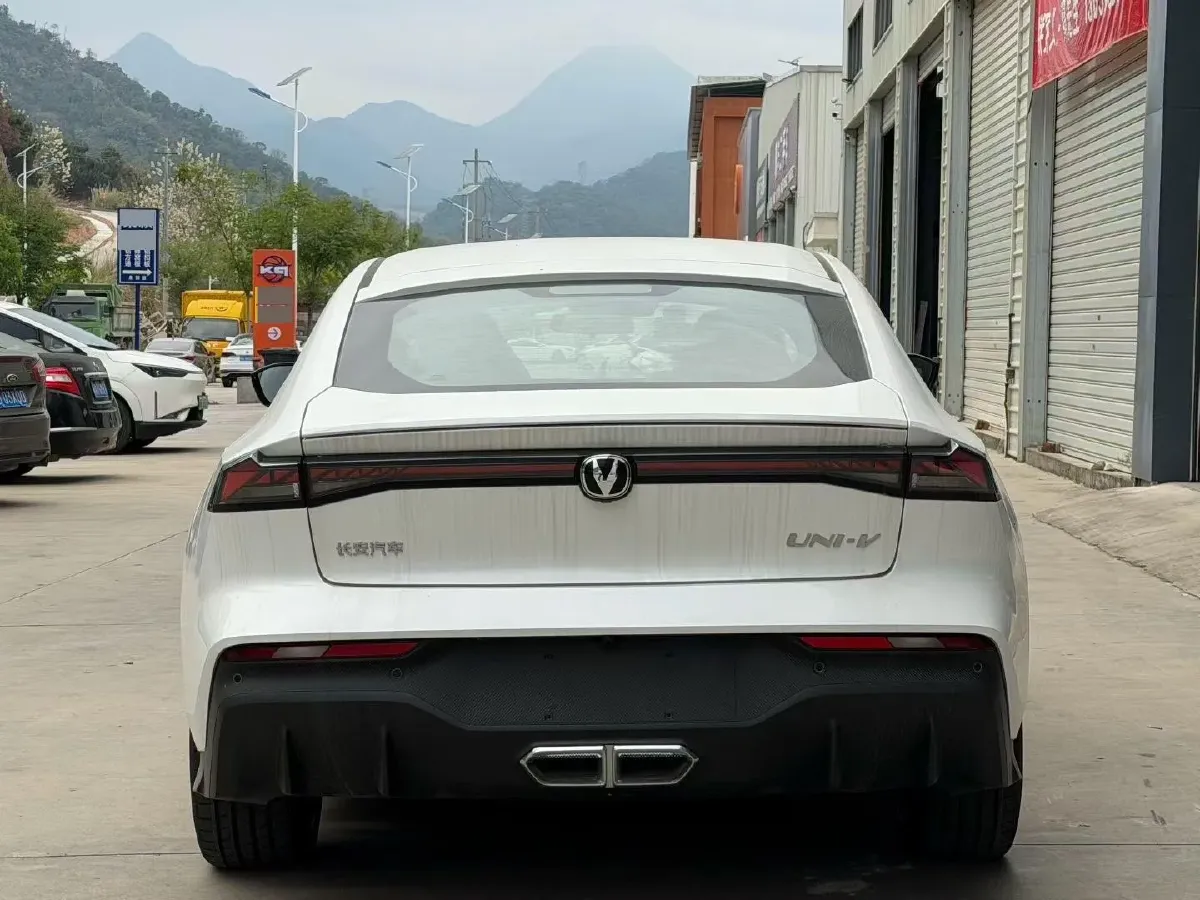 2025 Deepal SL03 1.5L 95HP L4 REEV 28.39KWH,autocango,china used car exporter,china ev exporter,chinese used car exporter,chinese used ev exporter