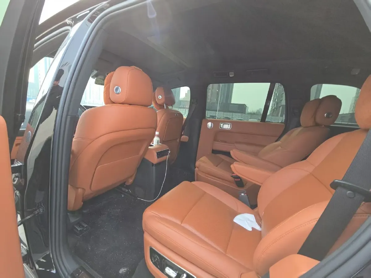 2024 Li L9 Range Extended 154HP REEV 52.3KWH,autocango,china used car exporter,china ev exporter,chinese used car exporter,chinese used ev exporter