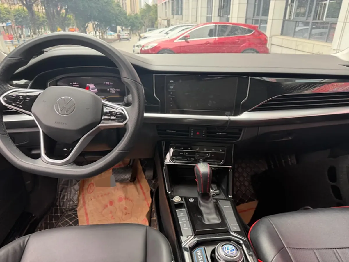 2023 Volkswagen Passat 2.0T 186HP L4 7DCT,autocango,china used car exporter,china ev exporter,chinese used car exporter,chinese used ev exporter