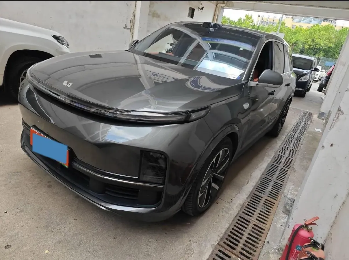 2022 Li L9 Range Extended 154HP REEV 42.6KWH,autocango,china used car exporter,china ev exporter,chinese used car exporter,chinese used ev exporter