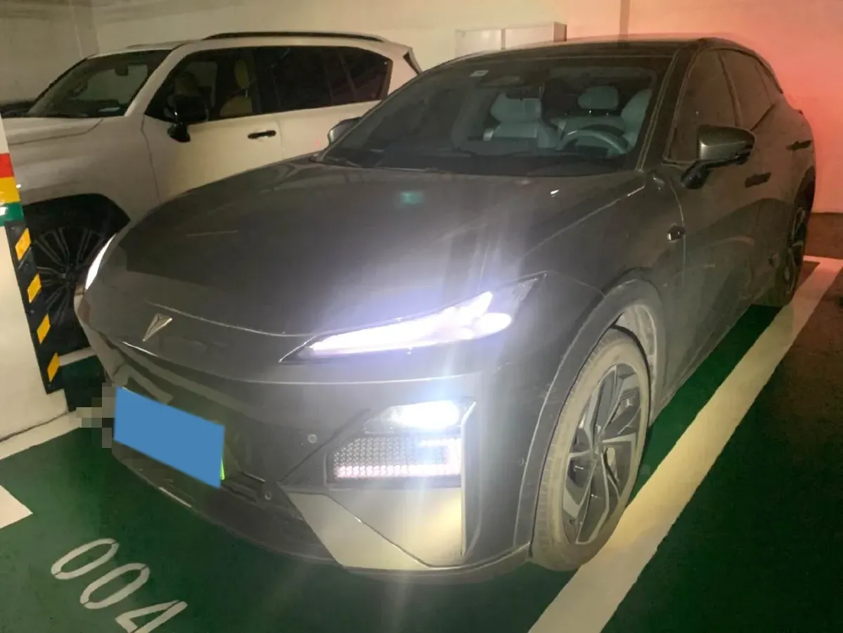 2024 JAC Refine RefineRF8 2.0T 253HP L4 8AT,autocango,china used car exporter,china ev exporter,chinese used car exporter,chinese used ev exporter