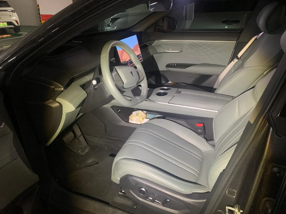 2024 JAC Refine RefineRF8 2.0T 253HP L4 8AT,autocango,china used car exporter,china ev exporter,chinese used car exporter,chinese used ev exporter